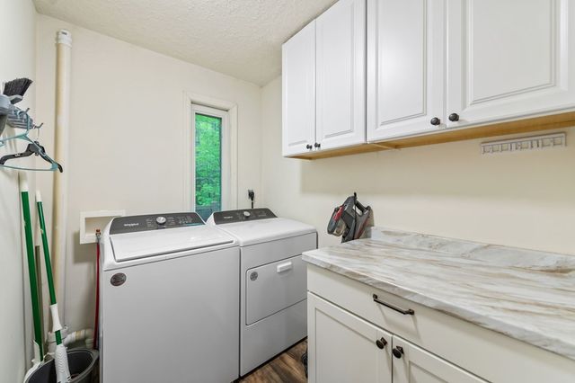 916 Old Cashes Valley Road, Blue Ridge, GA 30513