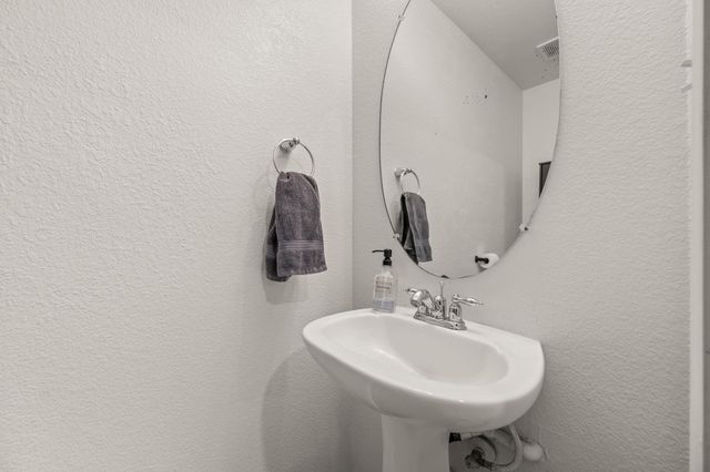 1189 Shadow Creek BLVD, Buda, TX 78610