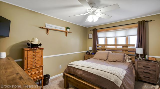 3992 Longmeadow Drive, Trenton, MI 48183