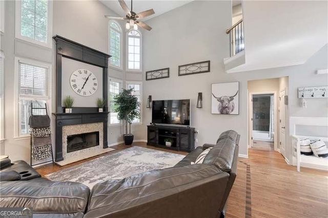 998 Poplar Mill Court, Buford, GA 30518