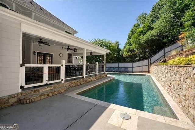 998 Poplar Mill Court, Buford, GA 30518