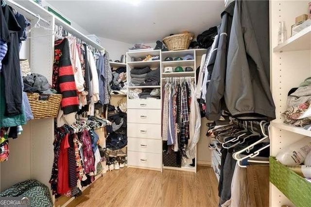 998 Poplar Mill Court, Buford, GA 30518