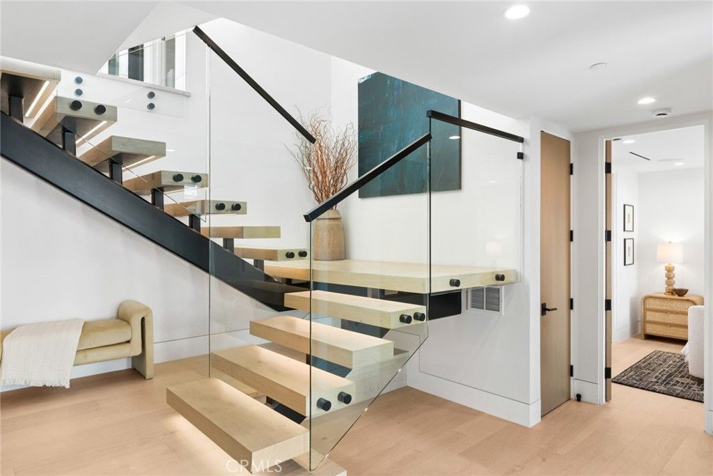 2501 Seaview Avenue, Corona Del Mar, CA 92625 — photo 4