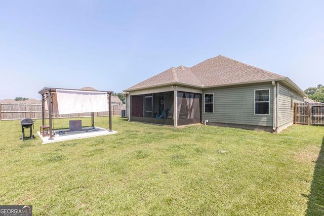 601 Charlestown Way, Bonaire, GA 31005