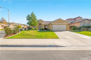 32816 Autumn Wood Cir, Lake Elsinore, CA 92530