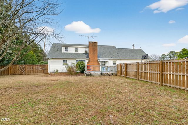 116 Jones Drive, Dunn, NC 28334