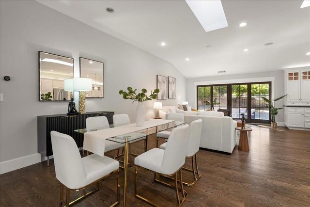 21 Euclid Avenue, Los Gatos, CA 95030