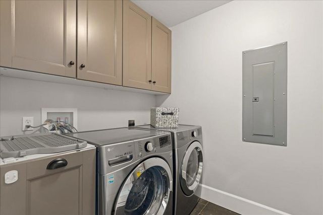 21 Euclid Avenue, Los Gatos, CA 95030