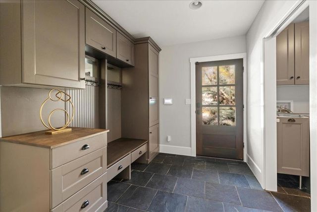 21 Euclid Avenue, Los Gatos, CA 95030