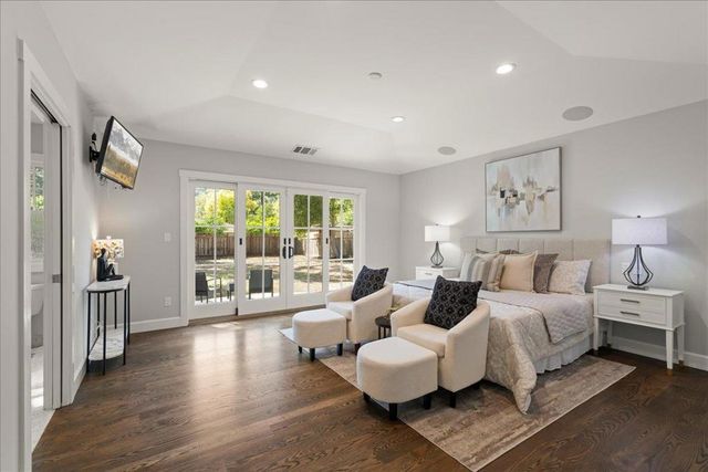 21 Euclid Avenue, Los Gatos, CA 95030