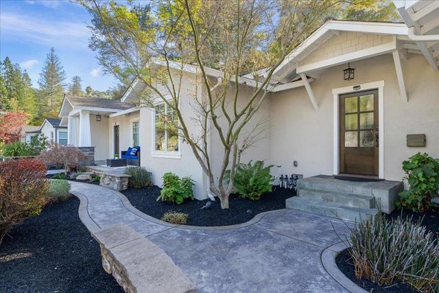 21 Euclid Avenue, Los Gatos, CA 95030