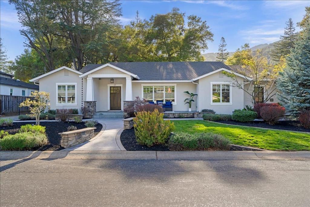 21 Euclid Avenue, Los Gatos, CA 95030