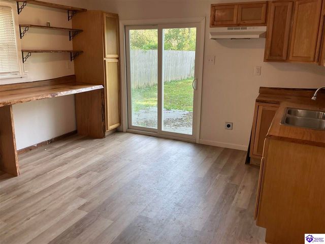 220 Colesburg Road, Elizabethtown, KY 42701