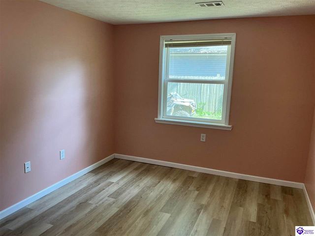 220 Colesburg Road, Elizabethtown, KY 42701