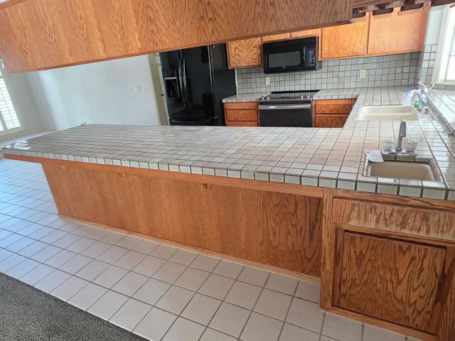 6416 Rio Blanco Dr, Rancho Murieta, CA 95683