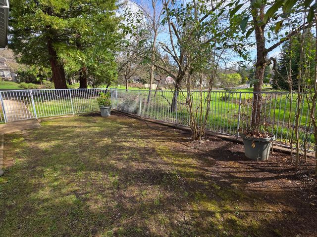 6416 Rio Blanco Dr, Rancho Murieta, CA 95683