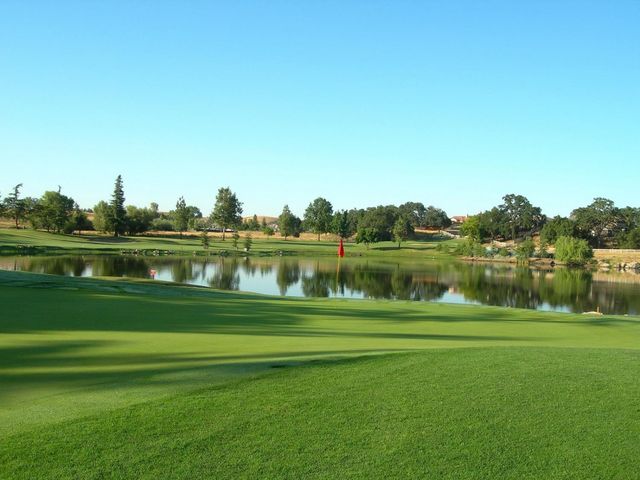 6416 Rio Blanco Dr, Rancho Murieta, CA 95683