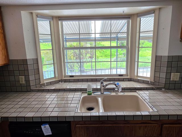 6416 Rio Blanco Dr, Rancho Murieta, CA 95683