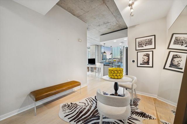 360 Nueces ST 1417, Austin, TX 78701