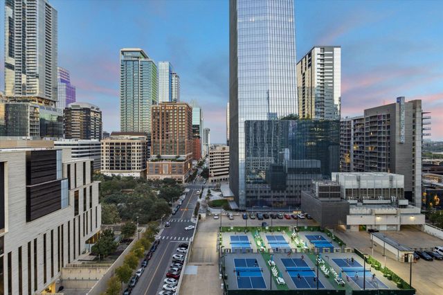 360 Nueces ST 1417, Austin, TX 78701
