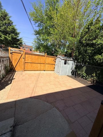 6342 S Lockwood Avenue, Chicago, IL 60638