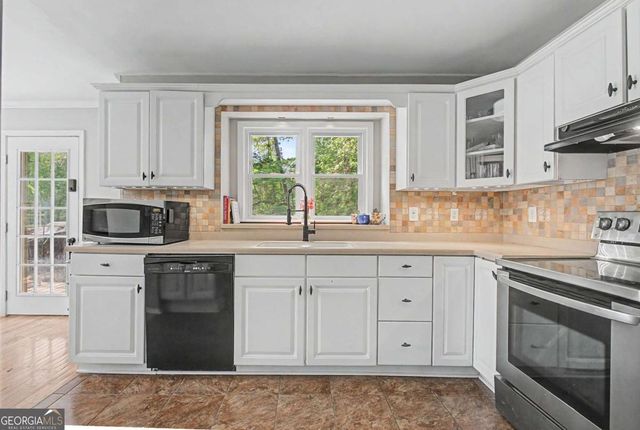 730 Winnbrook Drive, Dacula, GA 30019