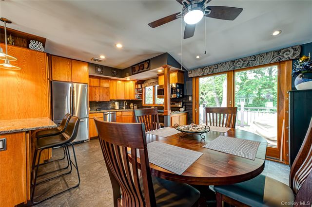 1603 Lad Avenue, Medford, NY 11763