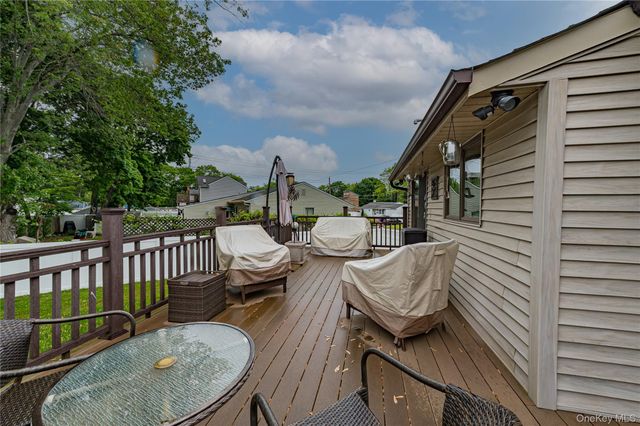 1603 Lad Avenue, Medford, NY 11763