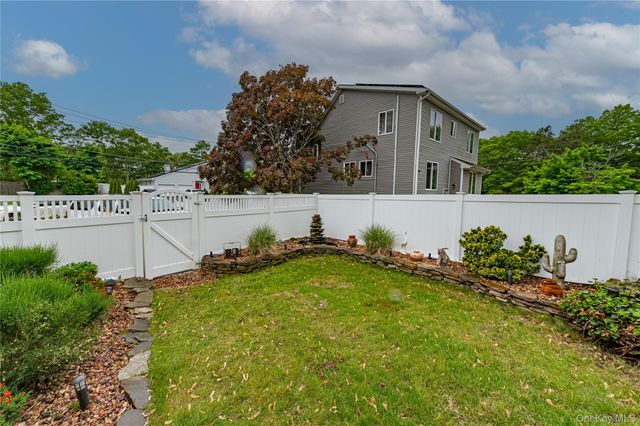 1603 Lad Avenue, Medford, NY 11763