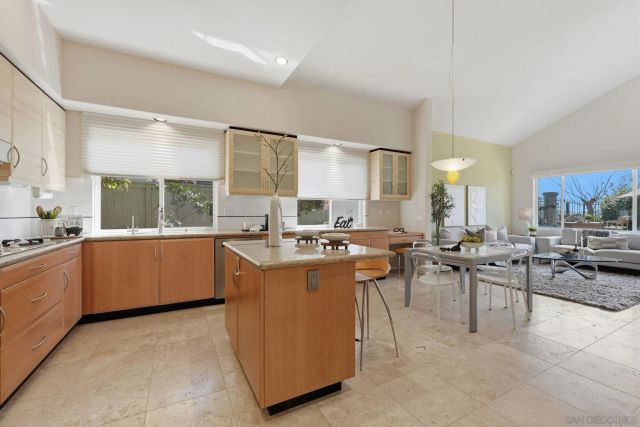 917 ANATRA CT, Carlsbad, CA 92011