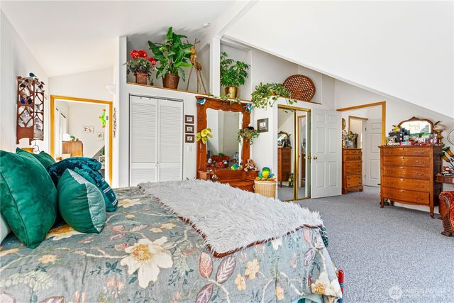 9204 Silver Lake Road, Maple Falls, WA 98266