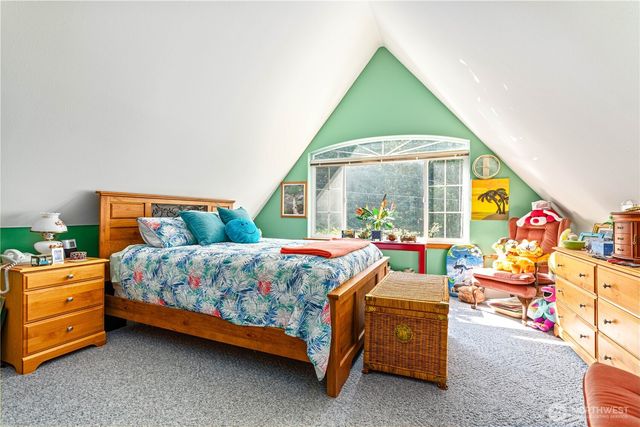 9204 Silver Lake Road, Maple Falls, WA 98266