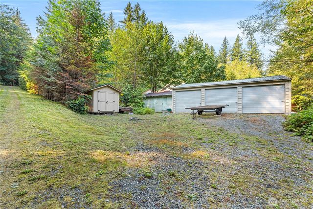 9204 Silver Lake Road, Maple Falls, WA 98266
