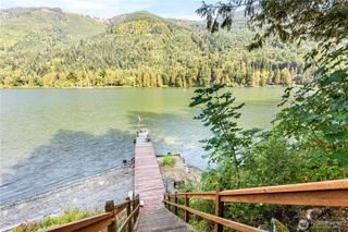 9204 Silver Lake Road, Maple Falls, WA 98266