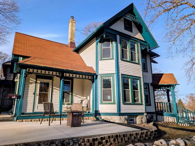 200 Spring STREET, Waukesha, WI 53188