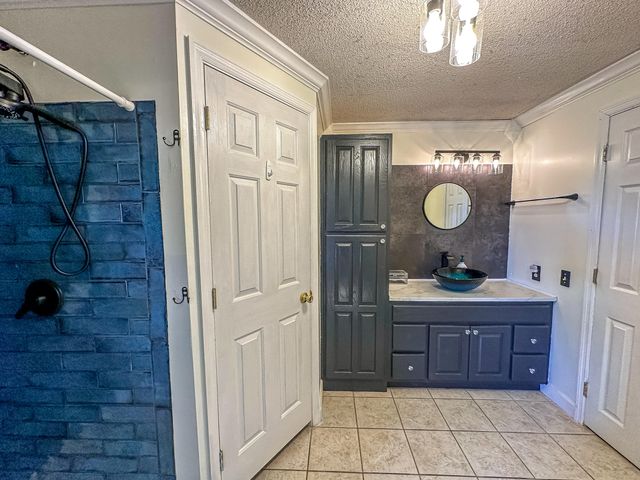 230 Stephen Trace Road, Barbourville, KY 40906
