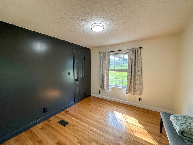 230 Stephen Trace Road, Barbourville, KY 40906