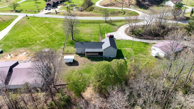 230 Stephen Trace Road, Barbourville, KY 40906