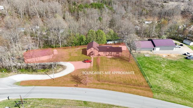 230 Stephen Trace Road, Barbourville, KY 40906