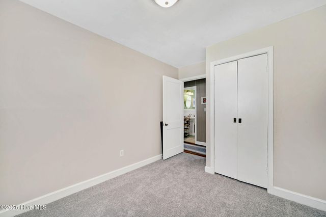 206 W Clement Street, Wallace, NC 28466