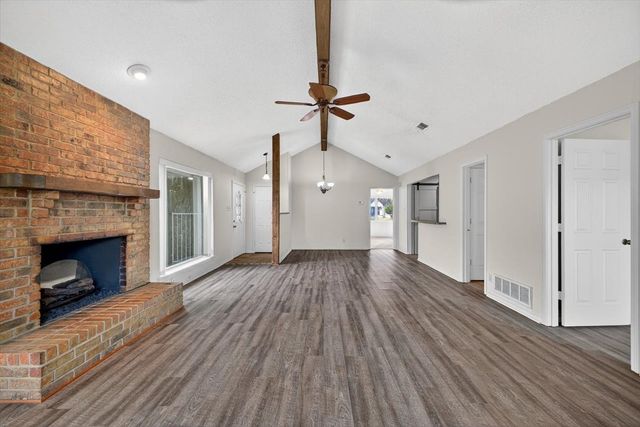 6218 Tezcuco Court, Granbury, TX 76049