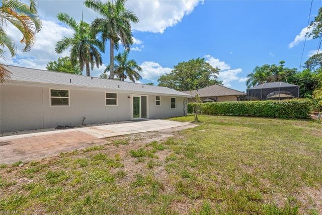 4639 Robin AVE, Naples, FL 34104