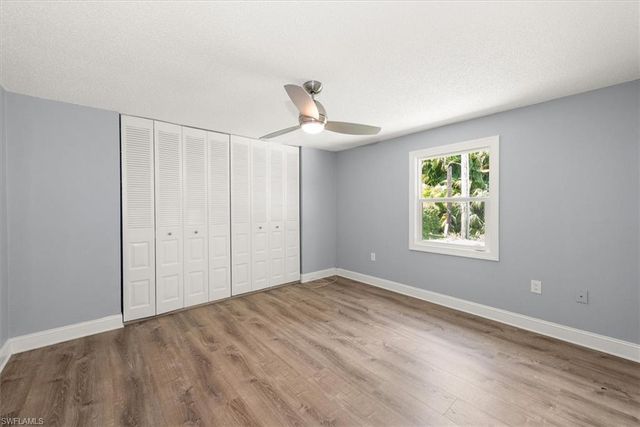 4639 Robin AVE, Naples, FL 34104