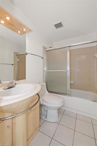 4639 Robin AVE, Naples, FL 34104