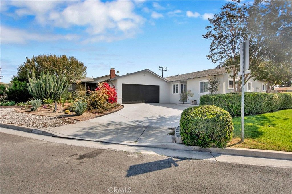 5614 Heleo, Temple City, CA 91780
