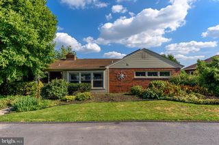 4216 RIDGE DR, Harrisburg, PA 17109