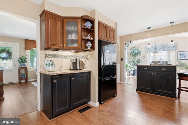 665 PADDOCK RD, Southampton, PA 18966