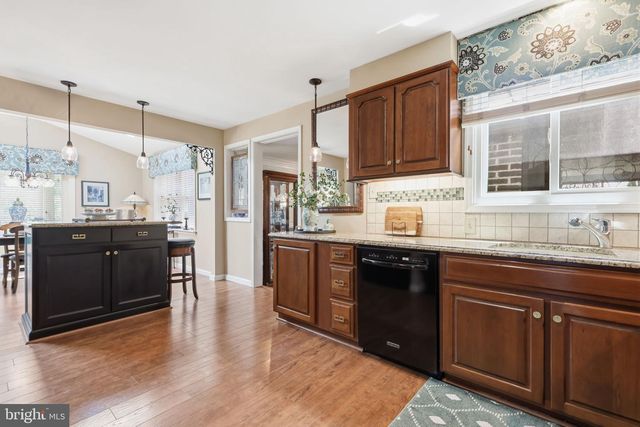 665 PADDOCK RD, Southampton, PA 18966