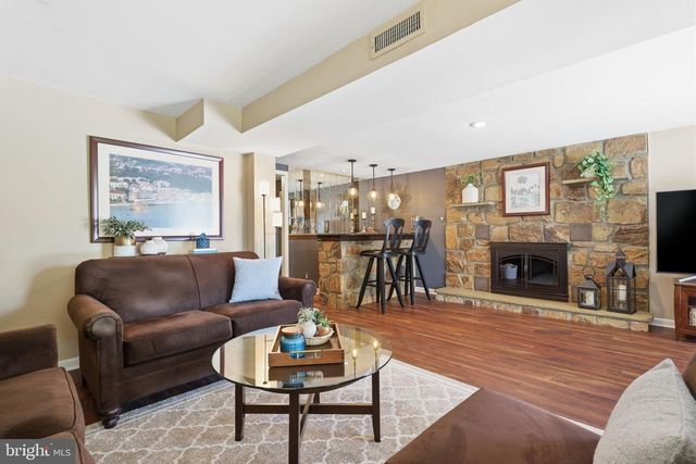 665 PADDOCK RD, Southampton, PA 18966