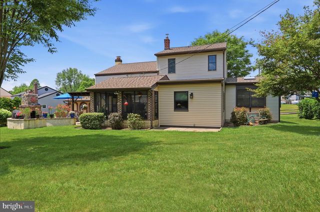 665 PADDOCK RD, Southampton, PA 18966
